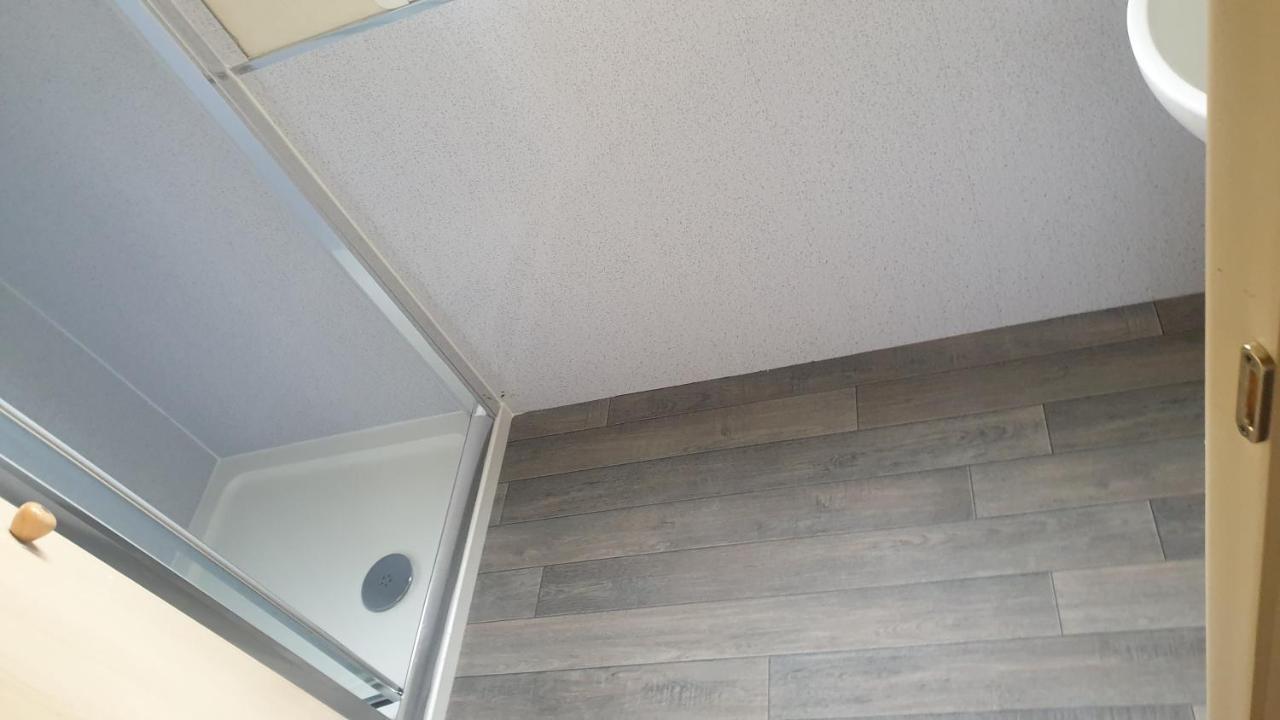 Holiday Home In Lyons Robin Hood Holiday Park Meliden Bagian luar foto
